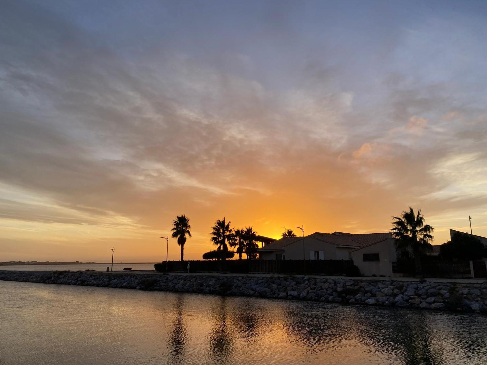 T2 Dans Le Vent Gruissan Bord De Mer Apartment Bagian luar foto